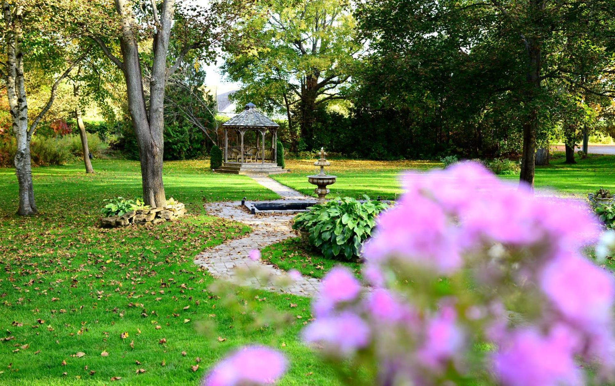 Millcroft Inn & Spa Village Of Alton Eksteriør billede
